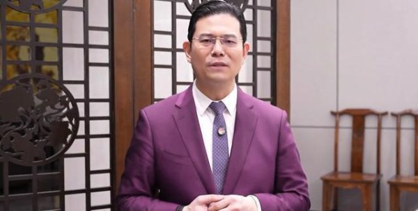 股市配资官方网站首页 降准降息背后暗藏玄机，不止房贷便宜了，这些人却笑不出来！