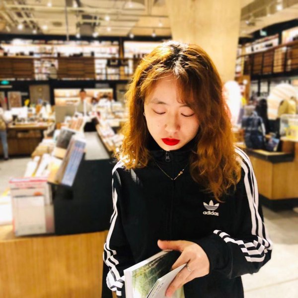 免费股票配资 地缘冲突扰动再起，国际金价冲破3400美元关键价位，美油大幅涨超10%